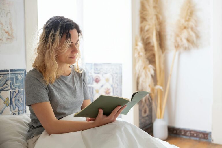 How to Build a Simple Reading Habit That Lasts